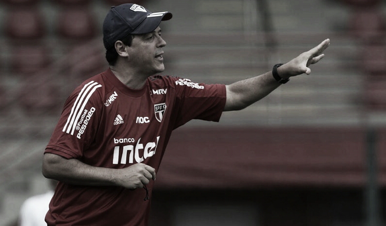 Diniz critica atuação do São Paulo em empate no clássico:"Temos que melhorar coletivamente"