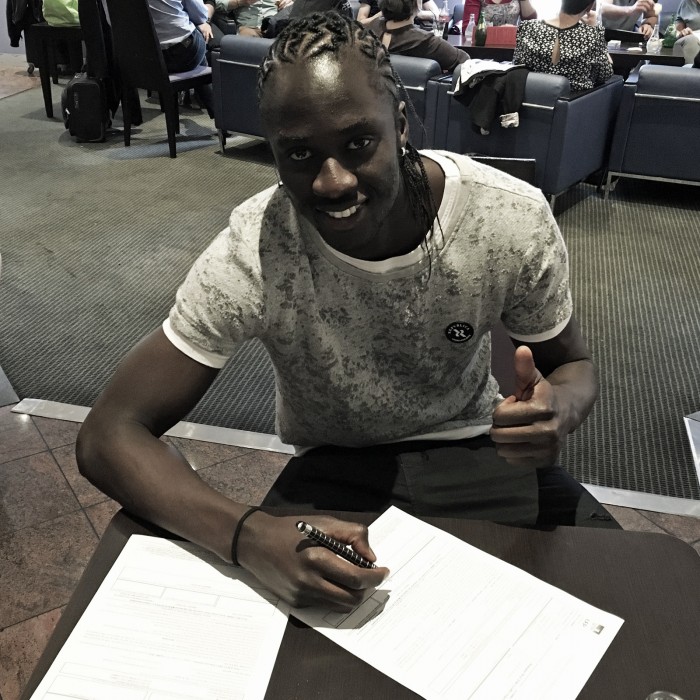 Eder completes move from Swansea City to Lille