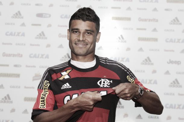 Ederson exalta Flamengo na apresentação: "Estou no maior do mundo"