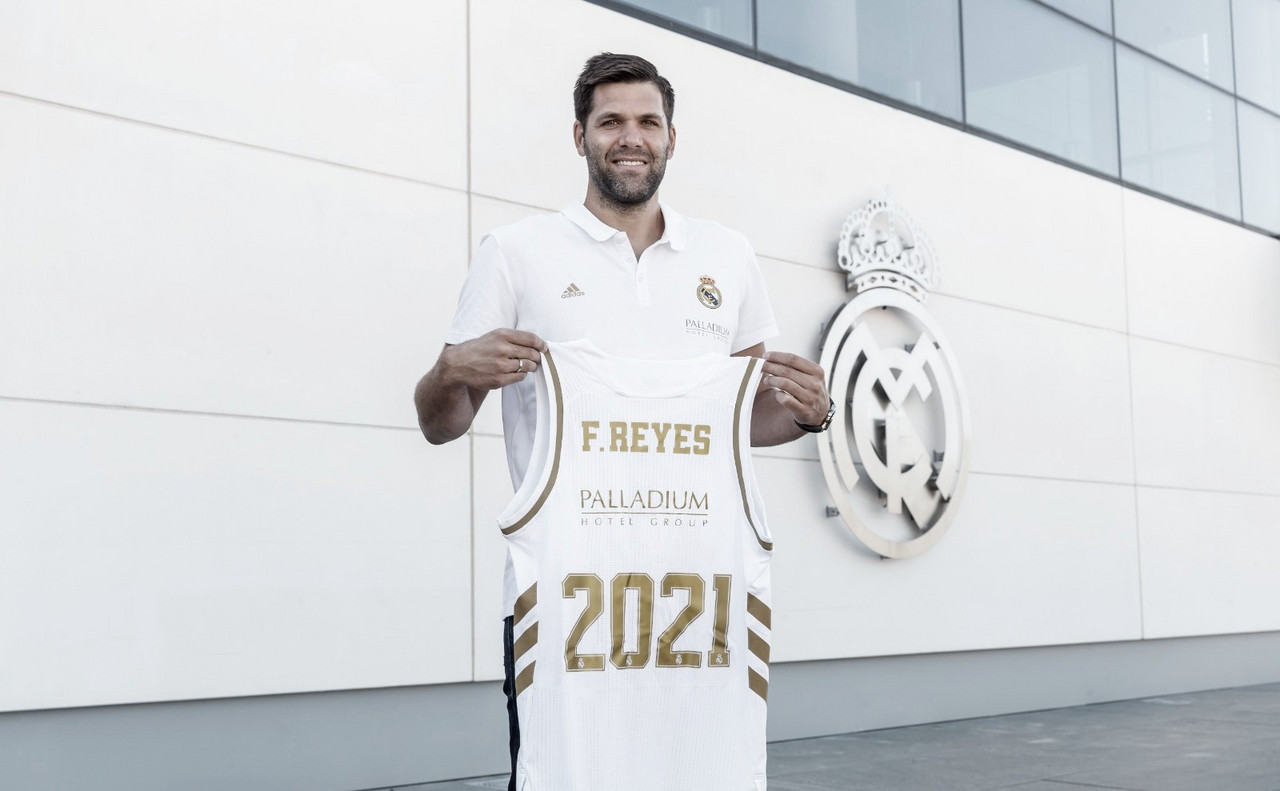 OFICIAL: Felipe Reyes renueva con el Real Madrid hasta 2021 OFICIAL: Felipe Reyes renueva con el Real Madrid hasta 2021