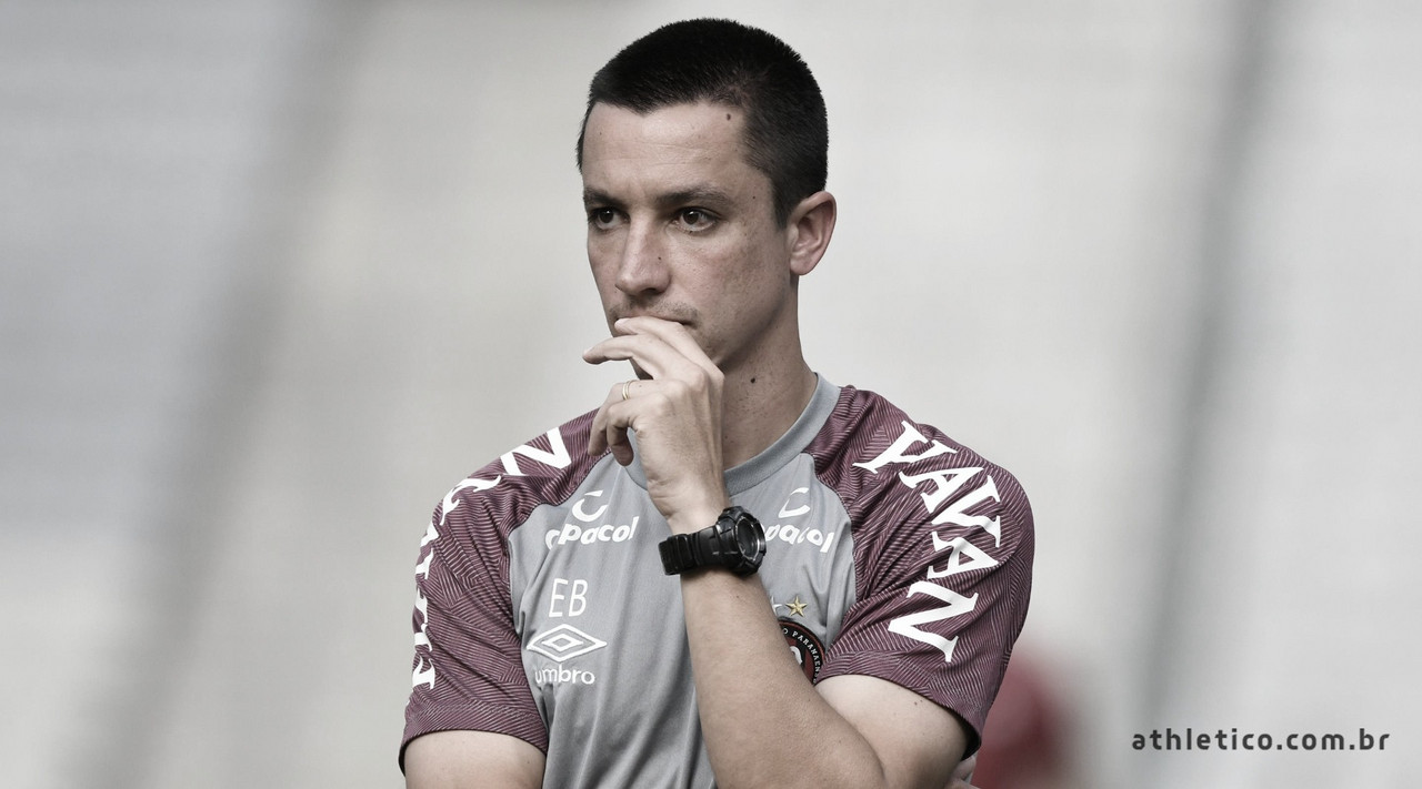 Eduardo Barros exalta desempenho do Athletico: "Transformando o ambiente" Eduardo Barros exalta desempenho do Athletico: "Transformando o ambiente"