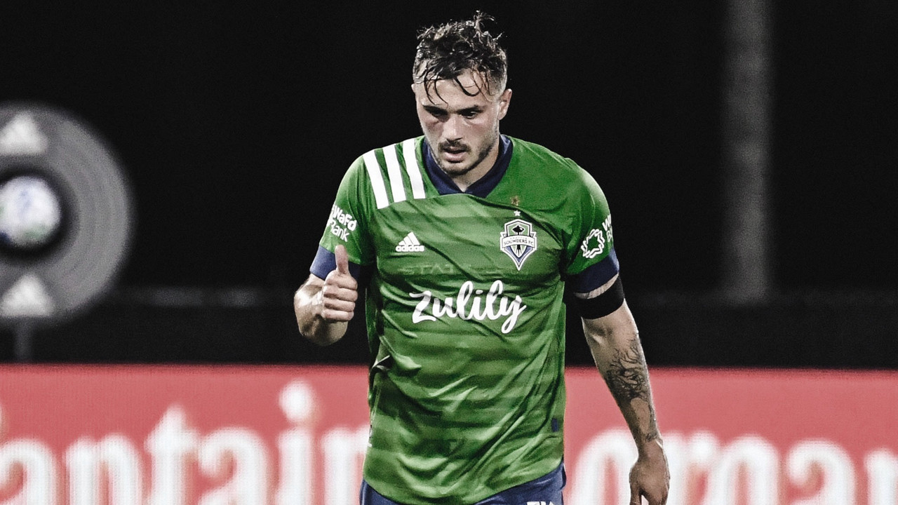 Morris clasifica a los
Sounders Morris clasifica a los
Sounders