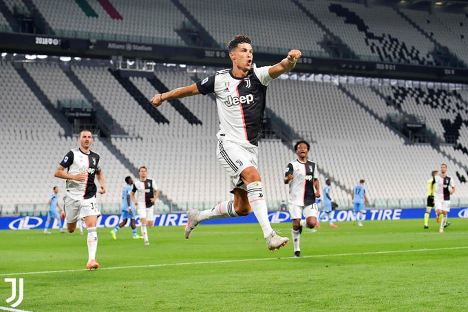 Doppio Ronaldo, la Juventus ipoteca lo Scudetto: 2-1 alla Lazio