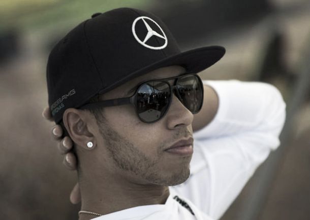Lewis Hamilton: “En toda mi carrera nunca había tenido un coche con tanto rendimiento”