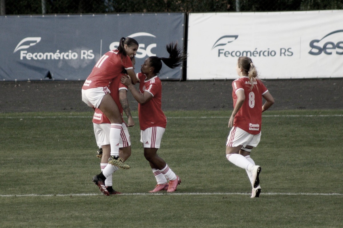 Internacional vence Iranduba e entra no G-4 do Brasileirão Feminino Internacional vence Iranduba e entra no G-4 do Brasileirão Feminino