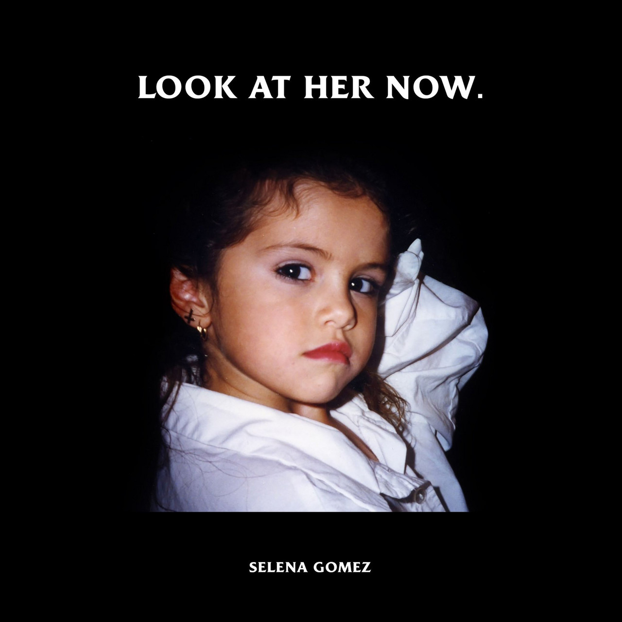 Selena Gómez sorprende a sus fans con el lanzamiento de dos nuevos singles 