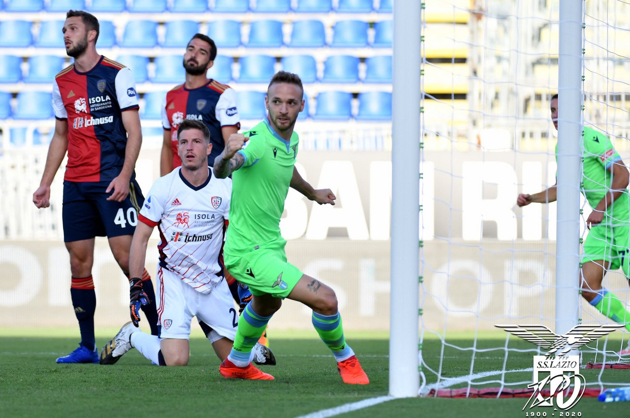 Serie A - Parte bene la Lazio: Cagliari battuto 0-2