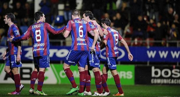El Eibar gana al Valladolid y se lleva el trofeo de la Galleta