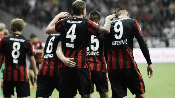 Eintracht de Frankfurt 2014: Schäaf llega con ilusiones renovadas