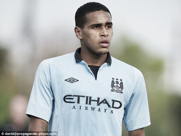 Manchester United sign former City teenager Sadiq El Fitouri on an 18-month deal