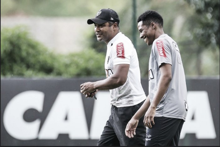 Léo Silva e Elias são as novidades no Atlético-MG para duelo contra Joinville