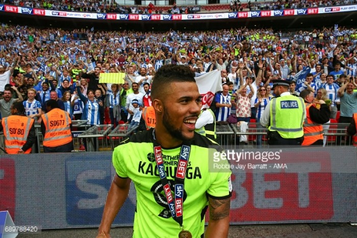 Huddersfield Town complete the signing of Elias Kachunga for £1.1m