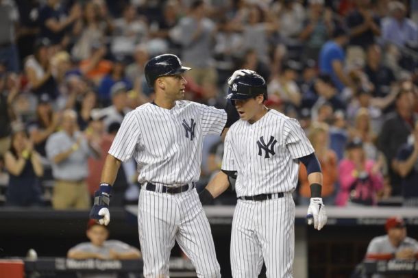 Yankees Win 4-3, Tie Toronto For 2nd Place In A.L. East