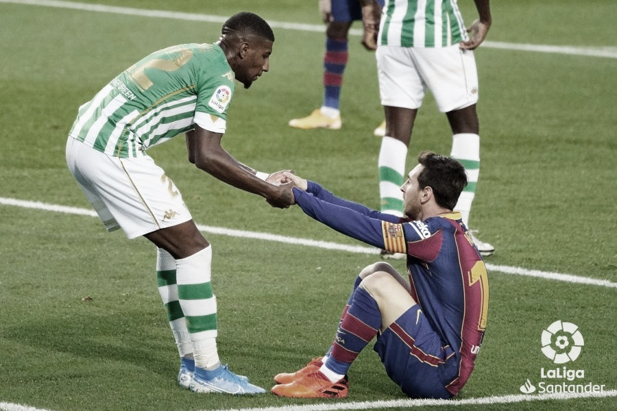 Emerson, cerca de Messi y Neymar Emerson, cerca de Messi y Neymar