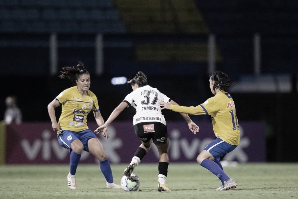 Sem vantagem: Avaí/Kindermann e Corinthians empatam na primeira final do Brasileirão Feminino