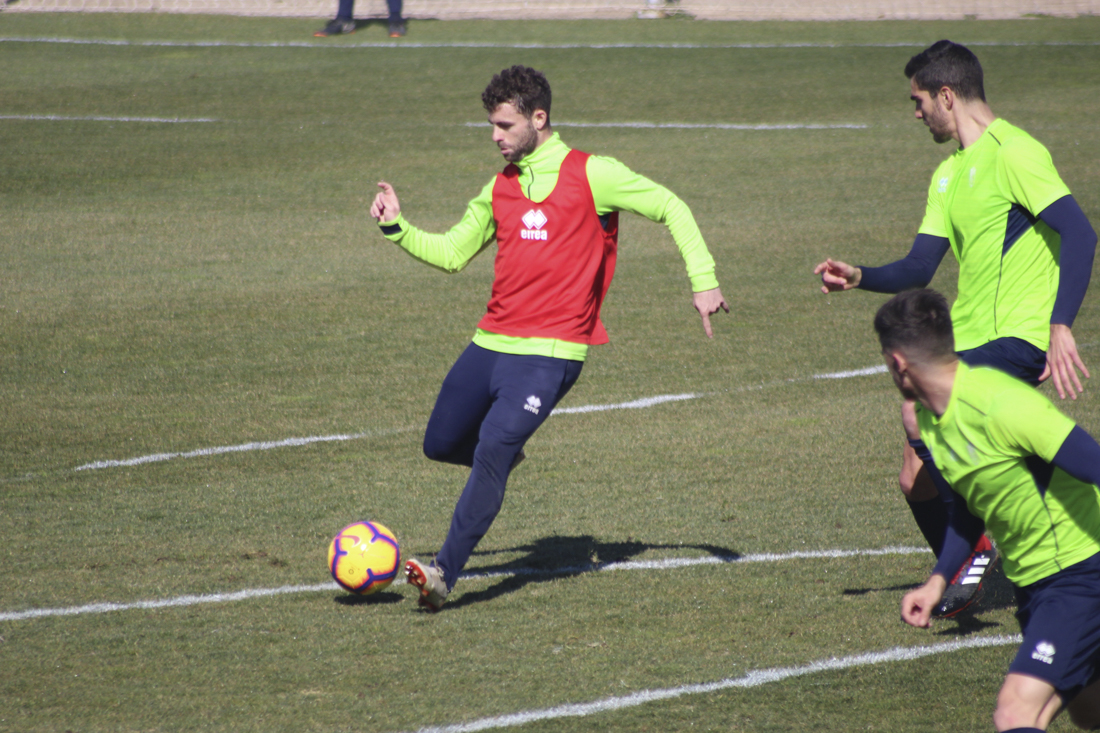 El Granada CF se prepara para recibir al Zaragoza con cuatro entrenamientos