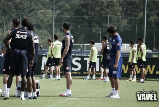 El Dépor completó su entrenamiento con Luisinho, Kaká y Núñez al margen del grupo