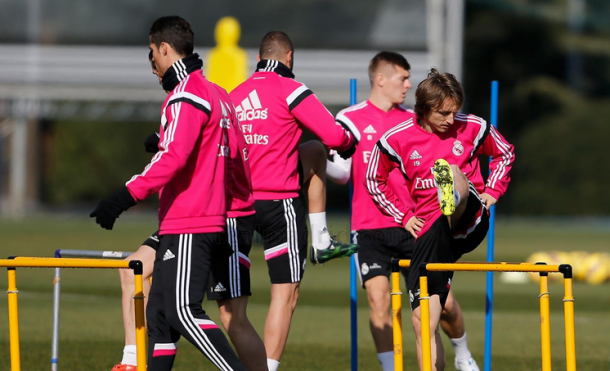 Nuevo entrenamiento del Madrid para preparar el choque frente al Elche