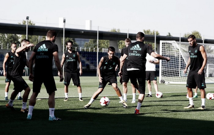 Último entrenamiento del Real Madrid antes del Clásico de vuelta