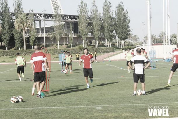 El Almería vuelve a los entrenamientos tras la gira en Tailandia