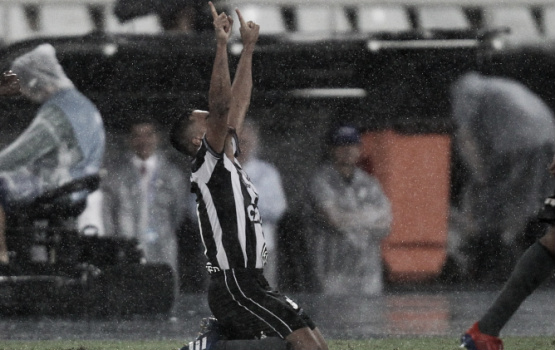 Diante de retrospecto negativo na Argentina, Botafogo busca vaga contra Defensa y Justicia