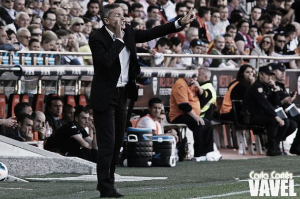 Fran Escribá: "El Granada es un rival de calidad, tenemos que estar acertados por detrás del balón"
