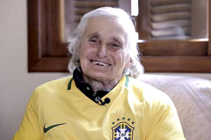 Aos 83, morre mãe do técnico Tite Aos 83, morre mãe do técnico Tite
