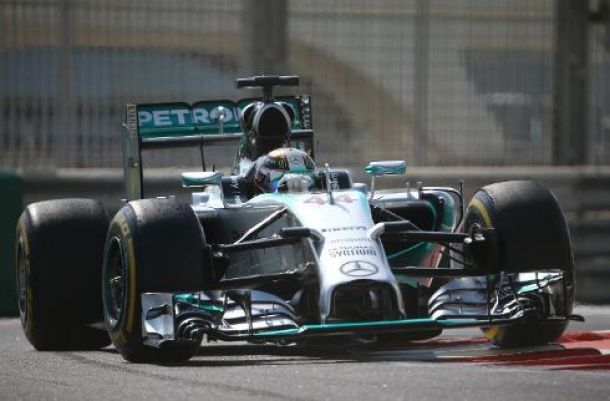 Essais libres : Lewis Hamilton domine Nico Rosberg