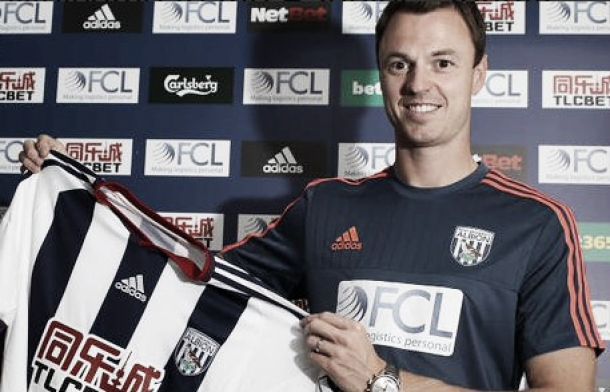 Jonny Evans leaves Manchester United for West Bromwich Albion