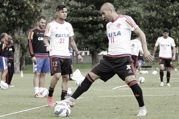 Com presença da torcida na Gávea, Flamengo faz último treino no Rio antes de viajar para Cuiabá