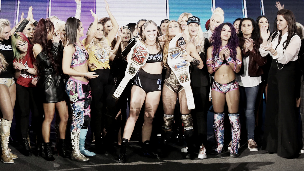 Ronda Rousey y Becky Linch cierran el primer PPV exclusivo femenino con broche de oro