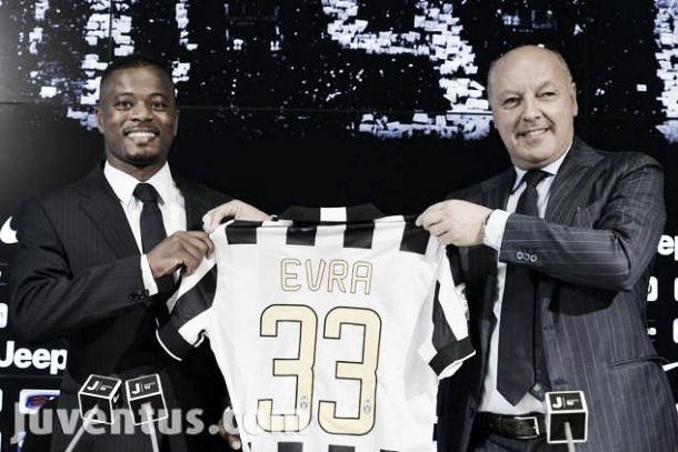 Evra é apresentado na Juventus e garante: "Queremos vencer mais e mais"