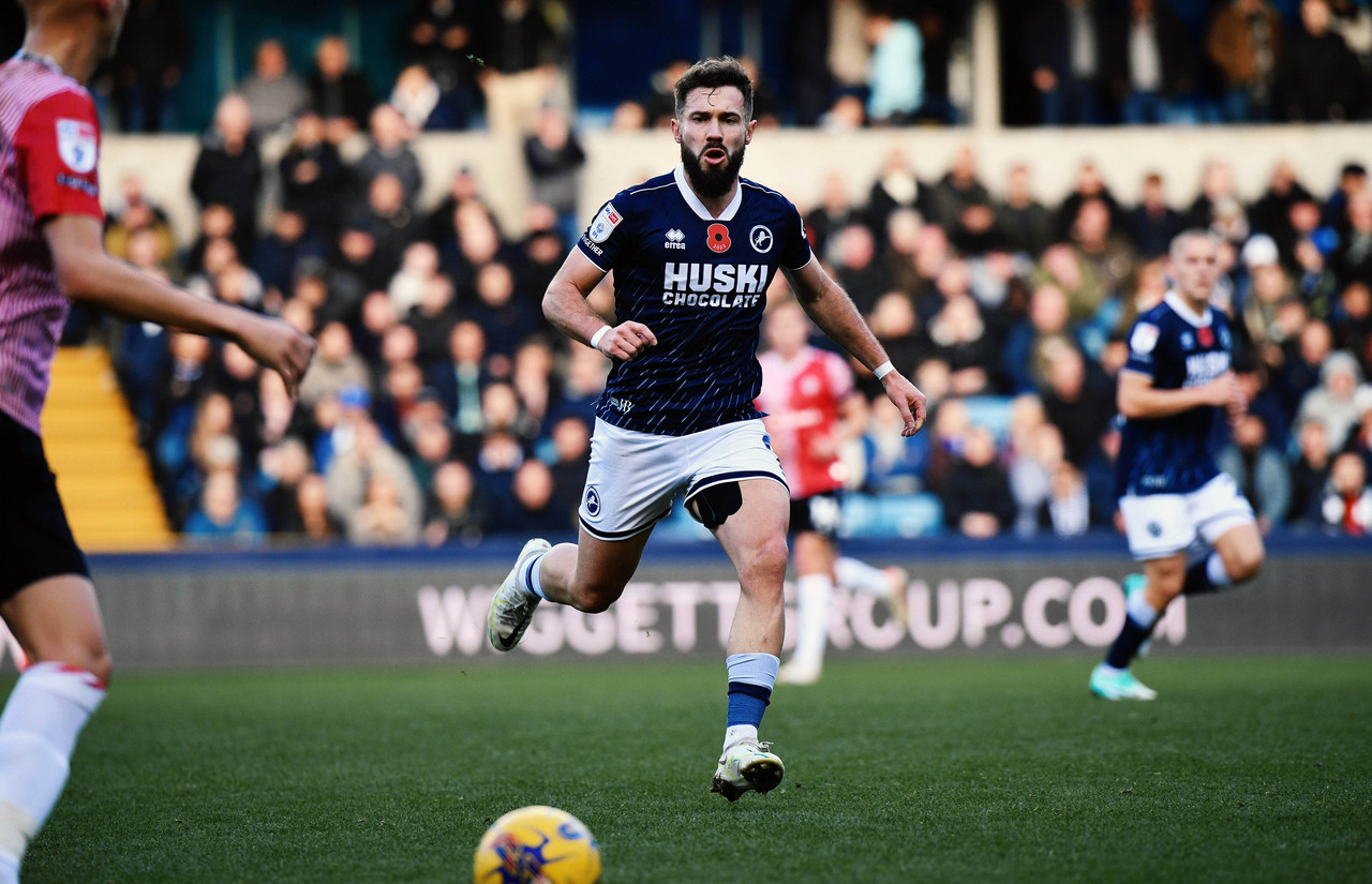 COVENTRY HIT 3 PAST MILLWALL IN THE CAPITAL., 0-3