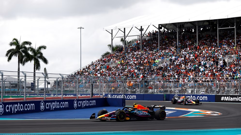Max Verstappen vence a Checo Pérez y gana el Gran Premio de Miami