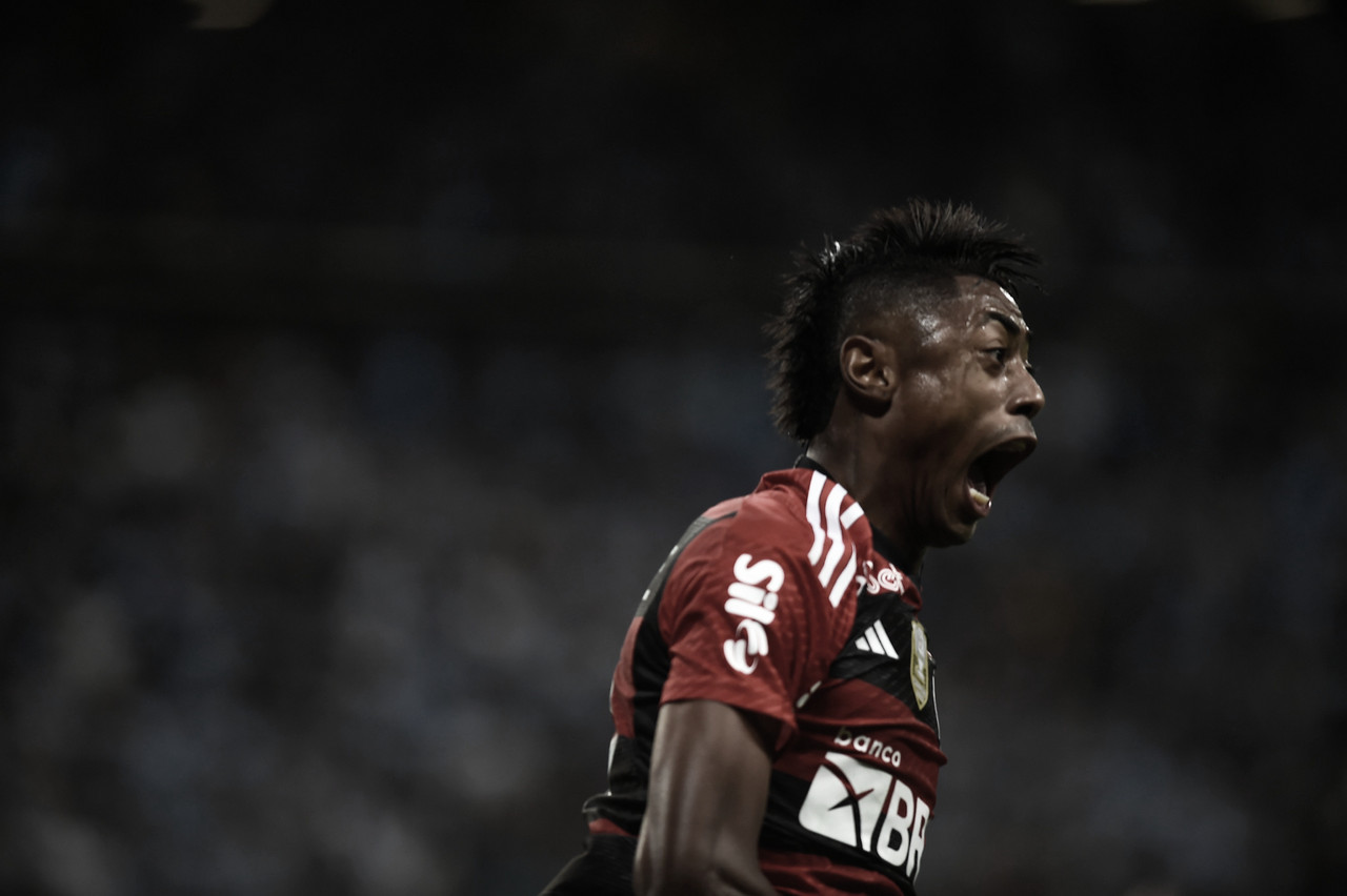 Flamengo volta a vencer o Grêmio e vai decidir a Copa do Brasil