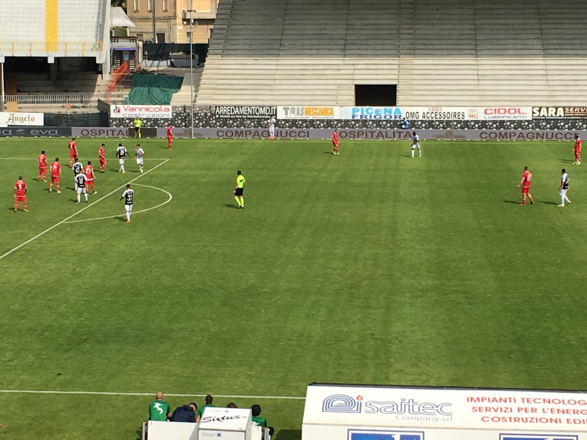 Serie B - Ascoli e Perugia si annullano, 2-2 al Del Duca