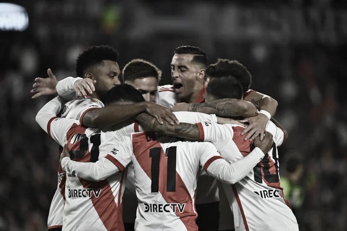 Arsenal de Sarandi and River Plate Draw