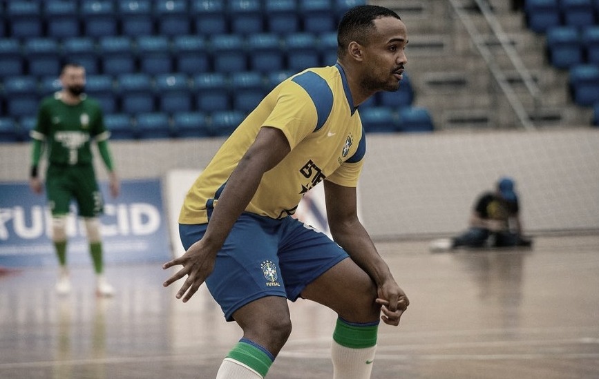 De volta à Seleção, Higor sonha com a Copa do Mundo de Futsal e valoriza união do elenco do Brasil