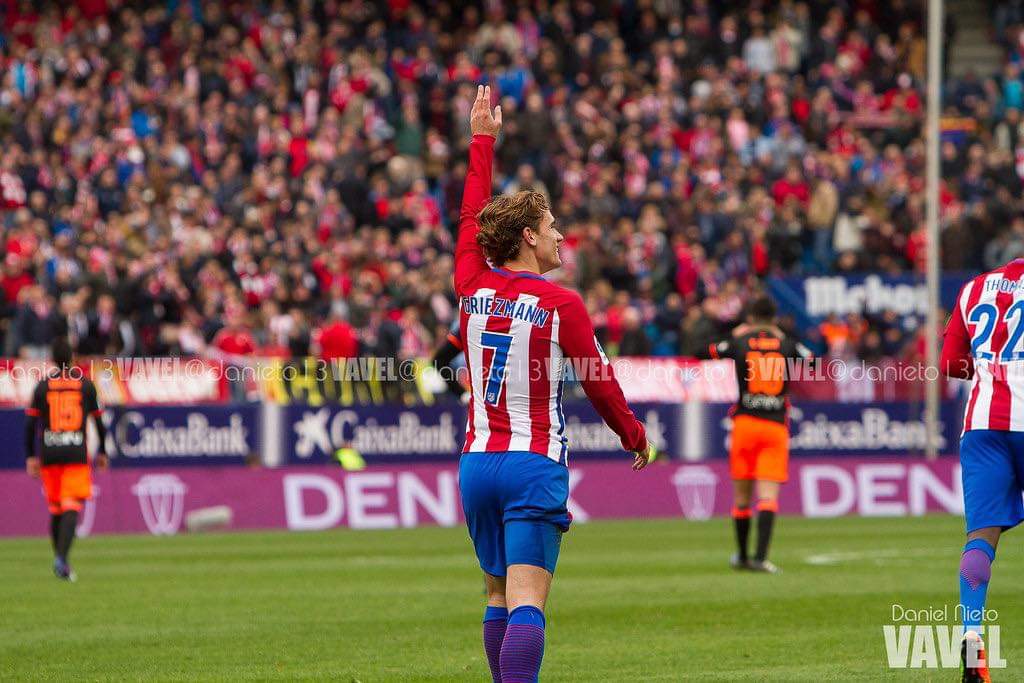 Barcelona sign Antoine Griezmann