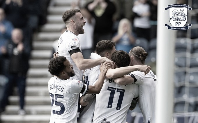 Championship table-toppers Preston come from behind to beat