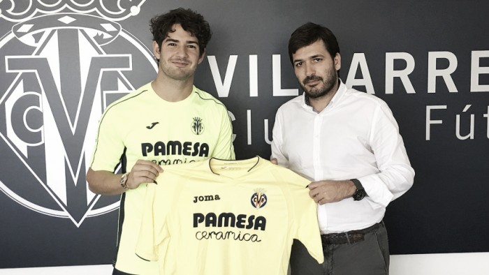 Alexandre Pato realiza exames médicos e formaliza acerto com Villarreal por quatro anos Alexandre Pato realiza exames médicos e formaliza acerto com Villarreal por quatro anos