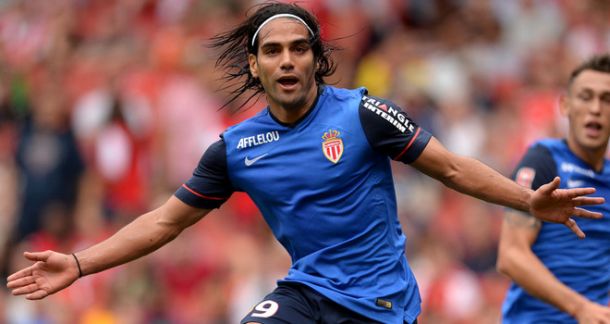 Radamel Falcao is willing to take a pay cut to move to England