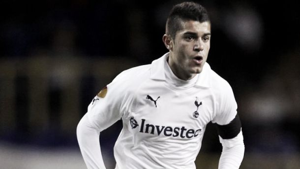 Tottenham flop Falque signs for Genoa