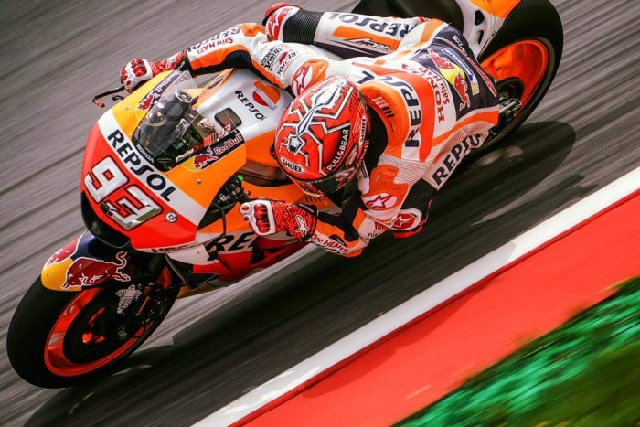 MotoGp - Marquez si piega a Dovizioso: "La prossima non voglio perderla"