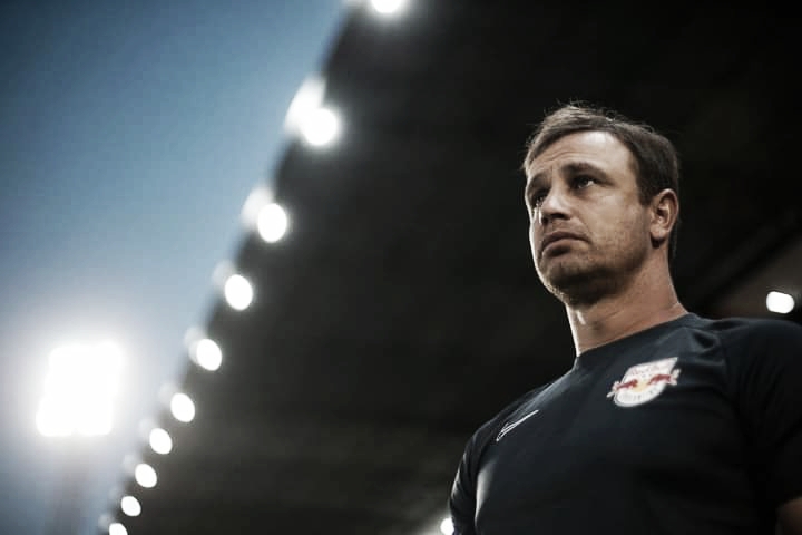 Red Bull Bragantino anuncia demissão de técnico Felipe Conceição Red Bull Bragantino anuncia demissão de técnico Felipe Conceição