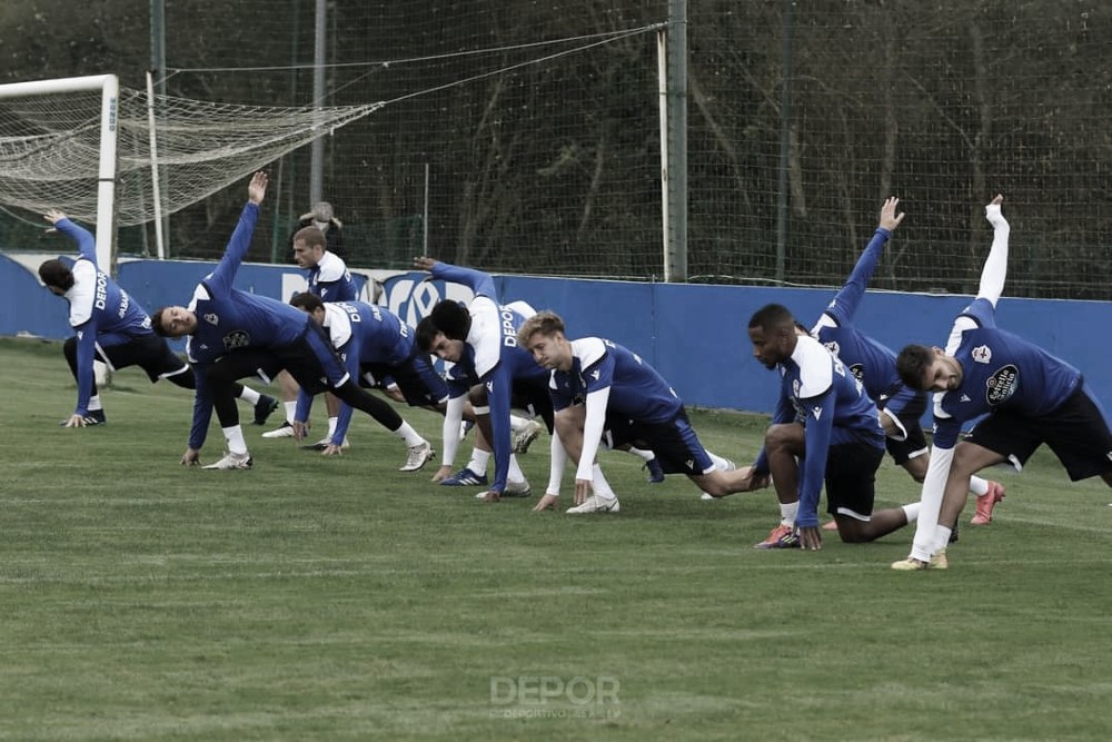 Suave sesión en el penúltimo entrenamiento antes del Coruxo Suave sesión en el penúltimo entrenamiento antes del Coruxo