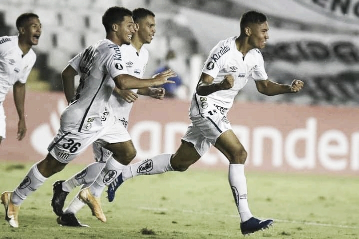 Meninos da Vila decidem, e Santos derrota Deportivo Lara pela Libertadores