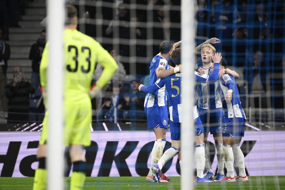 William Gomes marca, Porto bate Stuttgart e vai às quartas da Europa League