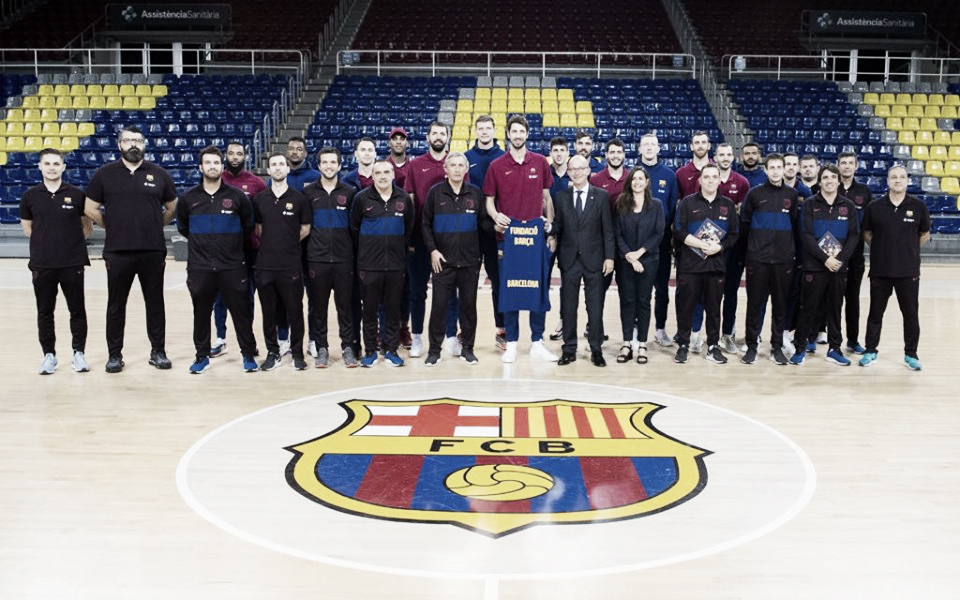 El FC Barcelona refuerza su compromiso con la Fundación Barça El FC Barcelona refuerza su compromiso con la Fundación Barça