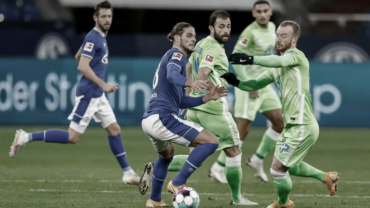 Wolfsburg vence Schalke 04 fora de casa e mantém invencibilidade na Bundesliga
